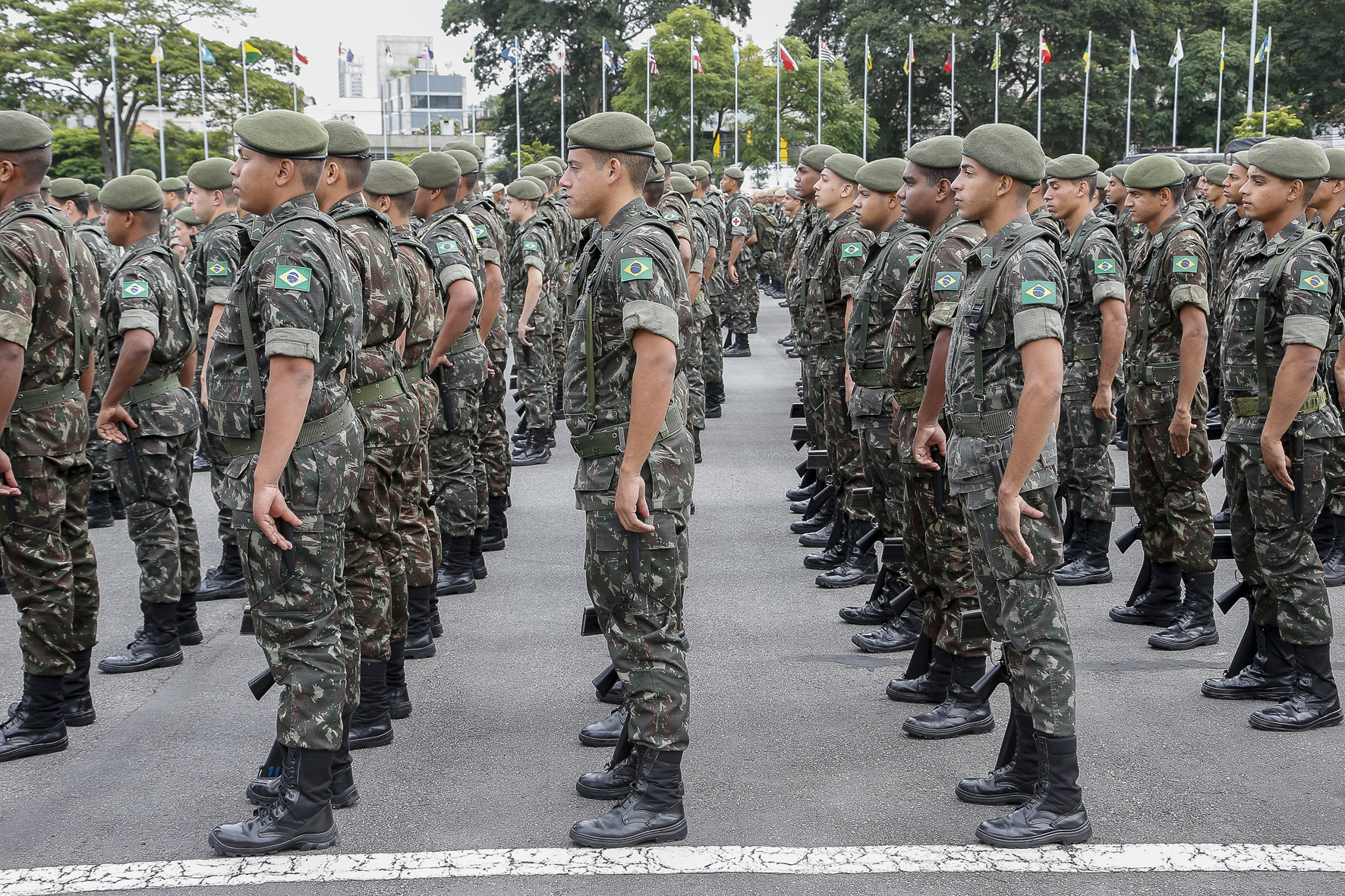 Resultado de imagem para imagens do exército brasileiro